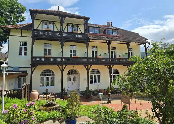 Park Villa Zentral Am Mittelrhein - Zimmer & Apartments