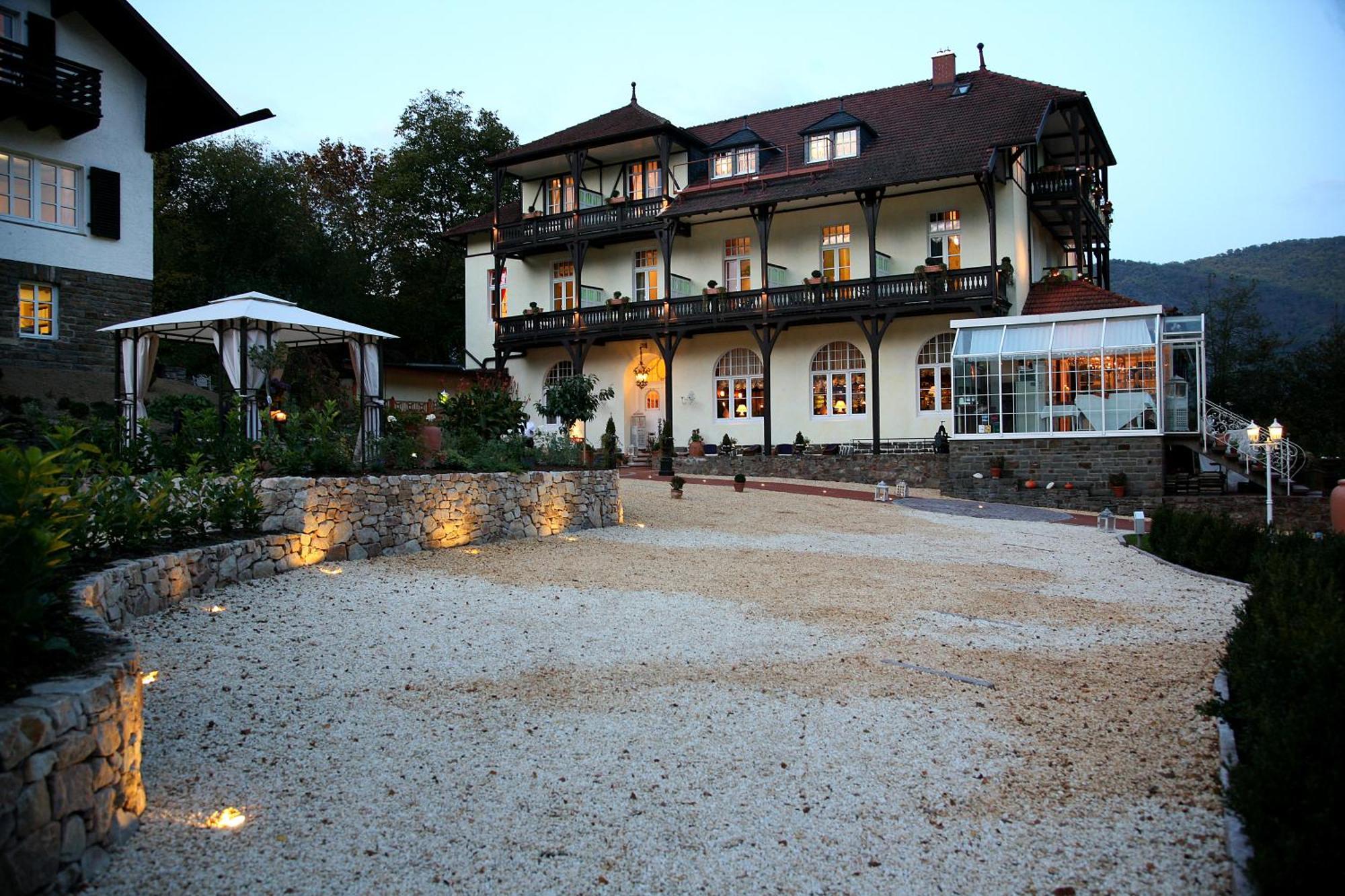 Park Zentral Am Mittelrhein - & Hotel apartamentowy 4*